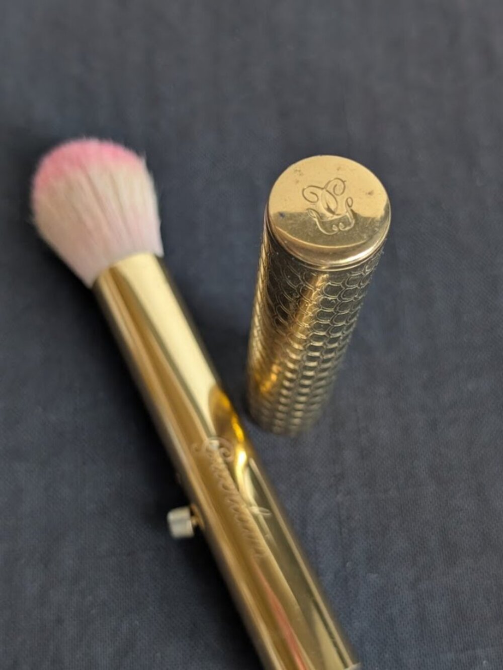 Guerlain Les Meteorites Retractable Deluxe Makeup Brush Gold Case